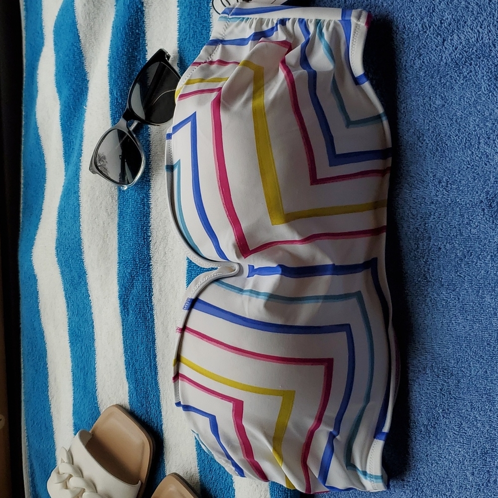 BIKINI TOP 38DD WITH ADJUSTABLE TIE STRAPS